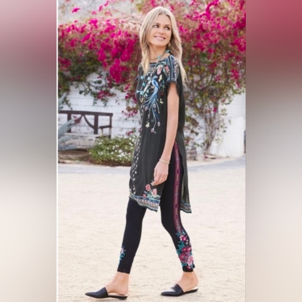 Johnny Was Libbie Floral Embroidered Leggings size large